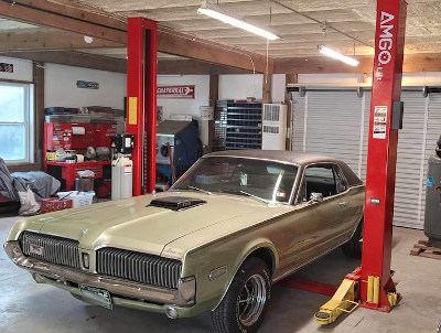 BP-9X Amgo 2 Post Lift With 1968 Mercury Cougar Allen Nottingham NH 